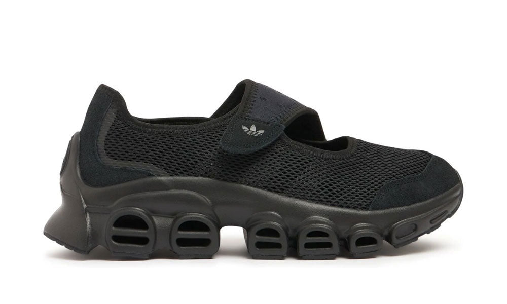 AdiFOM Megajane "Triple Black"