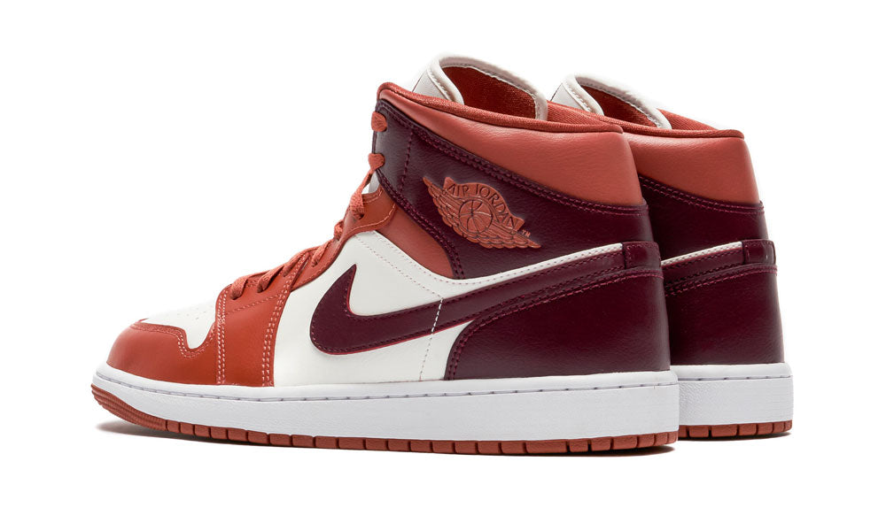 Air Jordan 1 Mid "Dusty Peach"