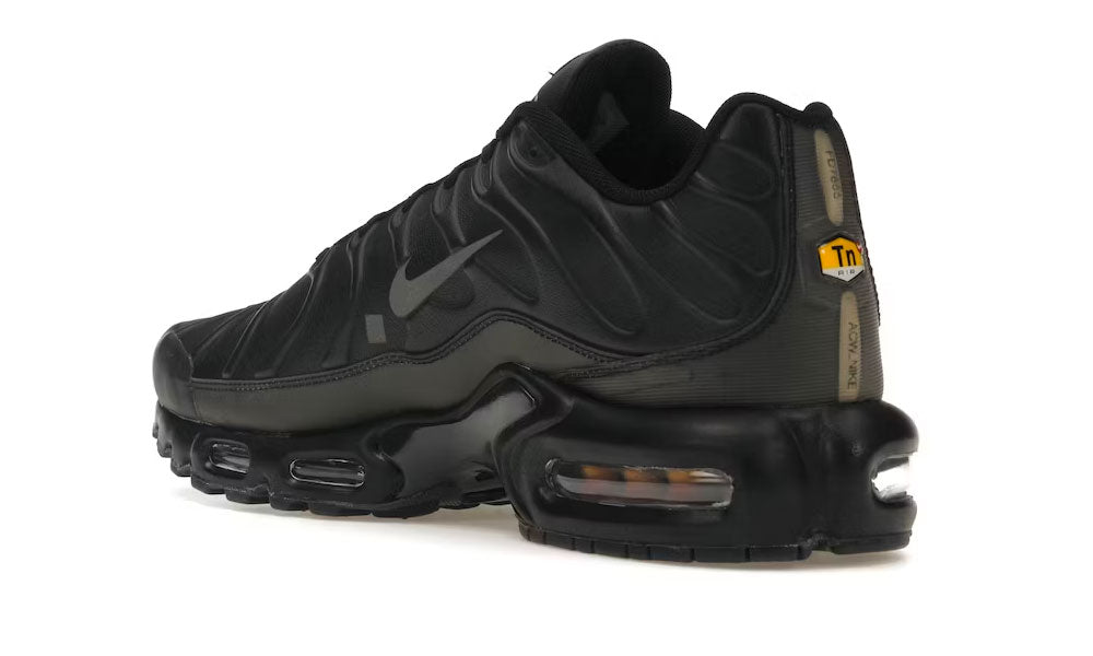 Air Max Plus TN x A-COLD-WALL "Black"