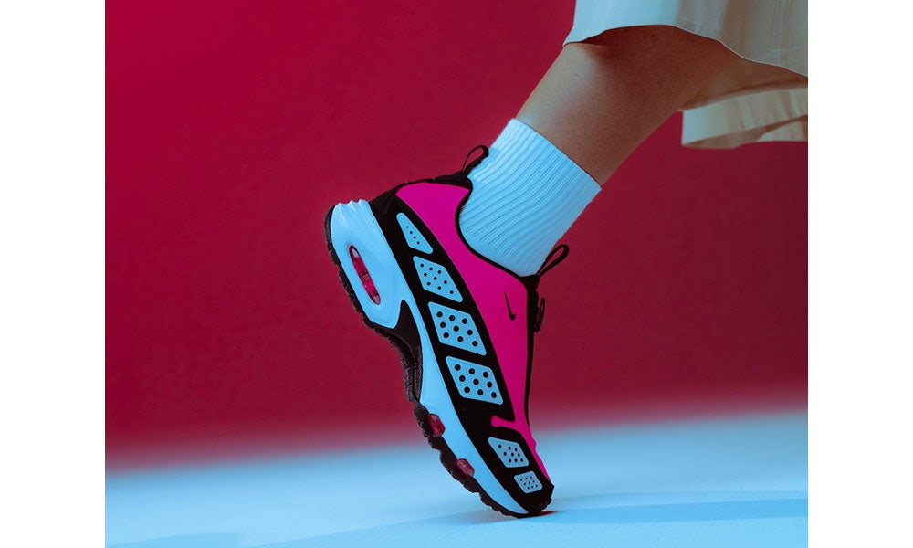 Air Max Sunder "Hyper Pink Black"