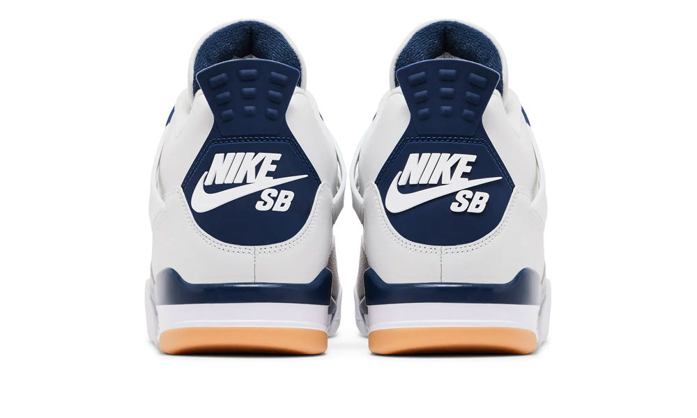 Air Jordan 4 Retro SB "Navy"