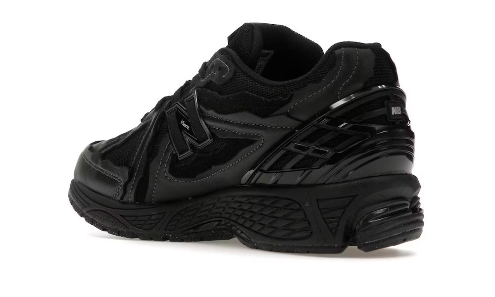 New Balance 1906D "Protection Pack - Black Leather"