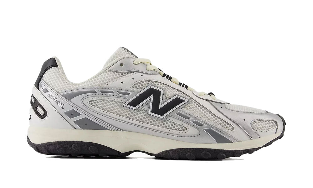 New Balance 204L "Silver Metallic Black"