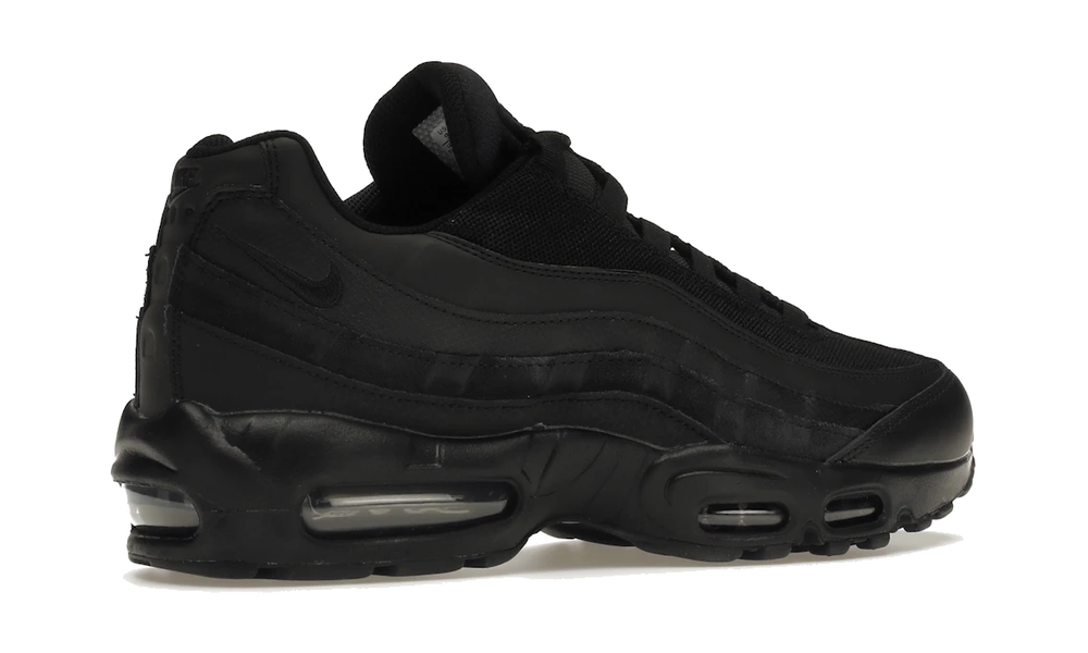 Air Max 95 Essential "Triple Black"