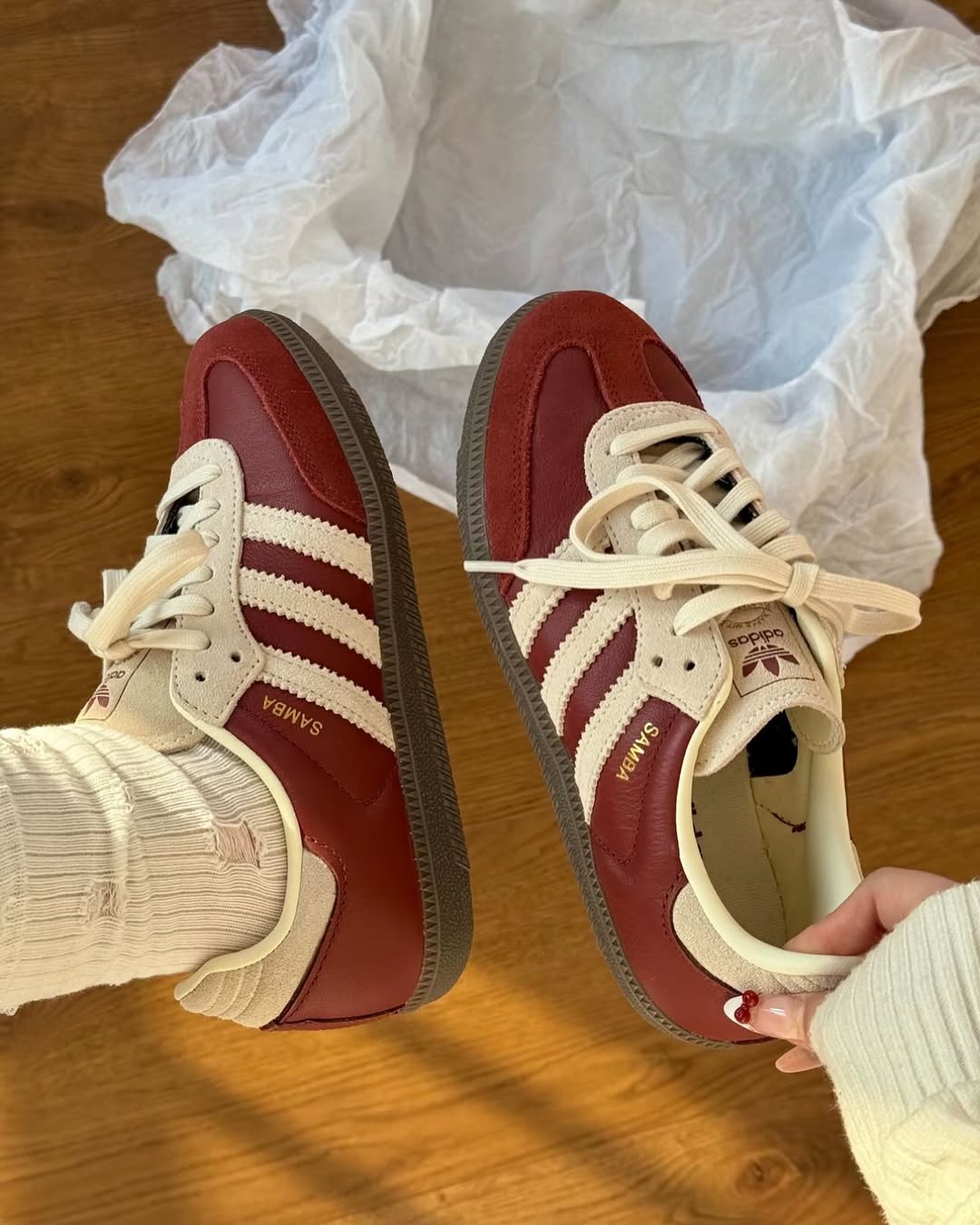 Samba OG "Preloved Ruby Cream White"
