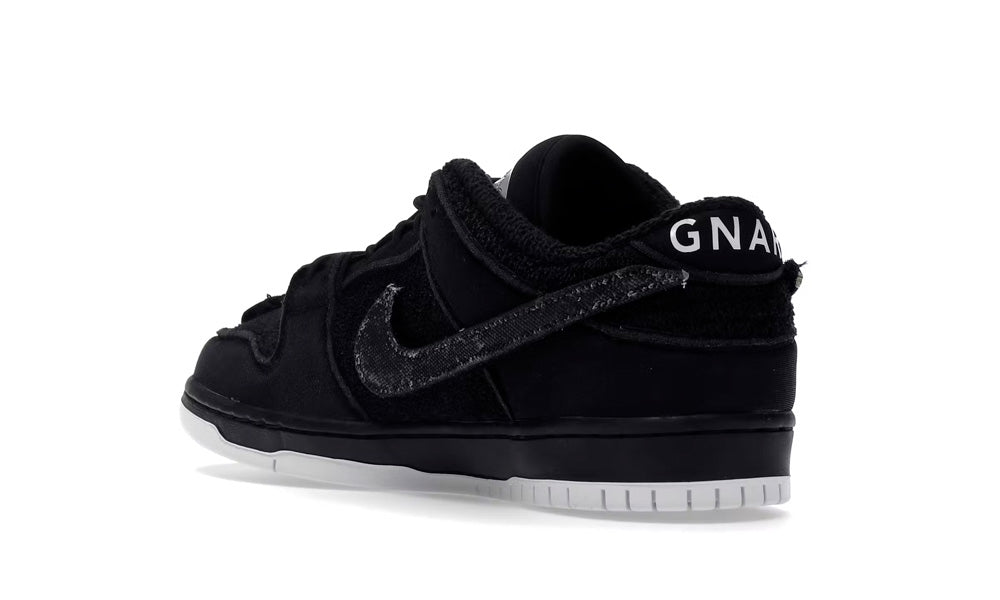 Dunk Low SB "Gnarhunters"