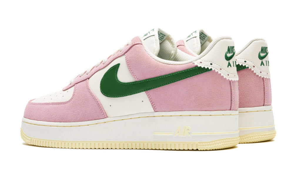 Air Force 1 LV8 "Medium Soft Pink"