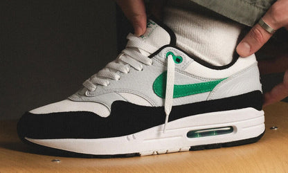 Air Max 1 "White Black Stadium Green"