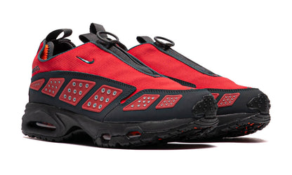 Air Max Sunder Gore-Tex "Hyper Crimson"