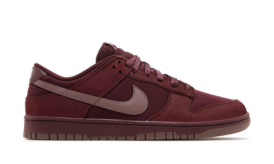 Dunk Low PRM "Burgundy Crush"