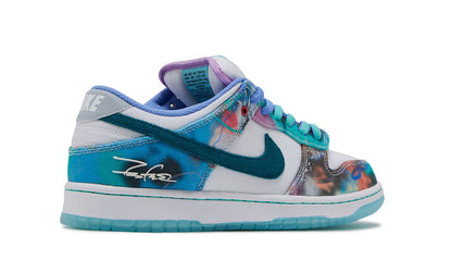 Dunk Low SB x Futura Laboratories "Bleached Aqua"