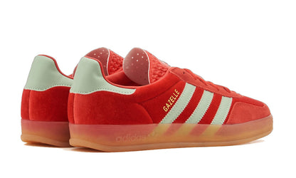 Gazelle Indoor "Better Scarlet Hazy Green"