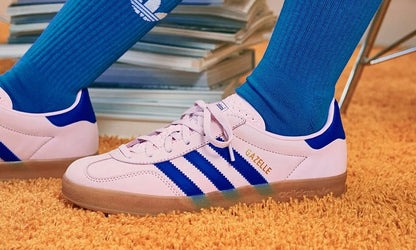 Gazelle Indoor "Clear Pink Lucid Blue"