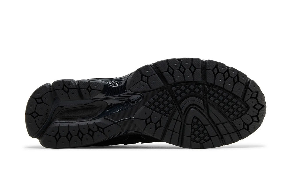 New Balance 1906U "Triple Black"