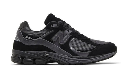 New Balance 2002R "Black Dark Grey"