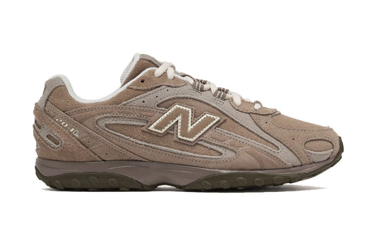 New Balance 204L "Mushroom Arid Stone"