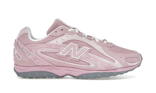 New Balance 204L "Pastel Pink"