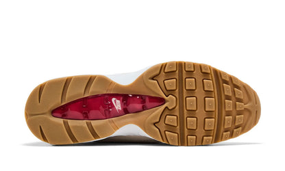 Air Max 95 OG x Levi's "Light Orewood Brown"