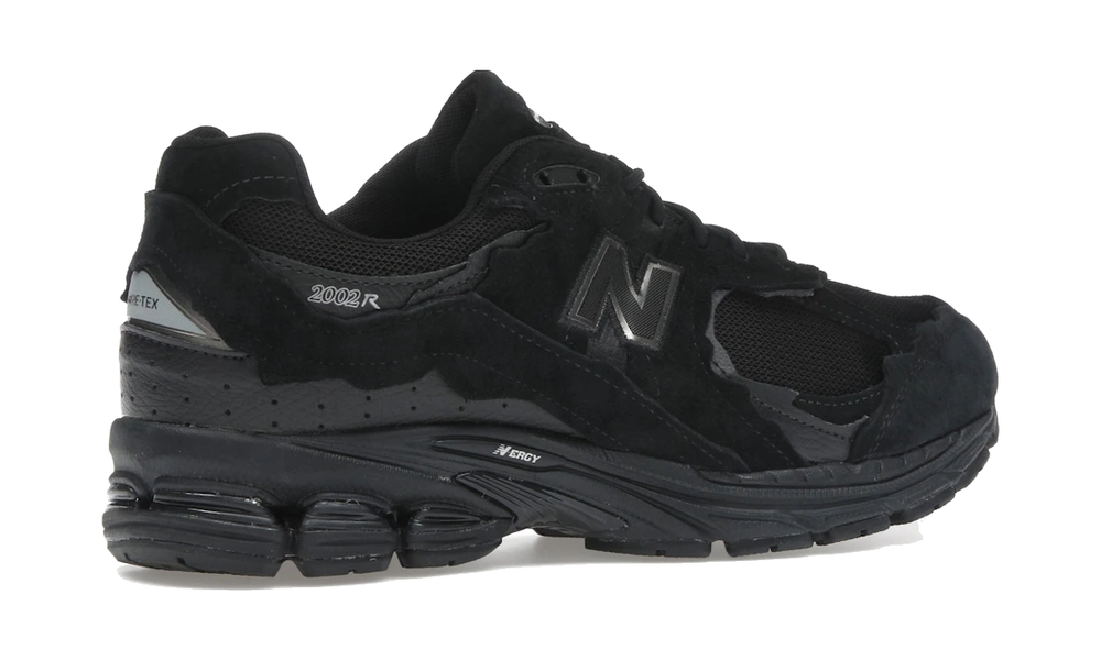 New Balance 2002R "Protection Pack - Black"