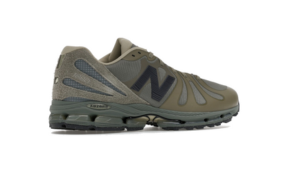 New Balance 1890 x Stone Island "Covert Green Vetiver"