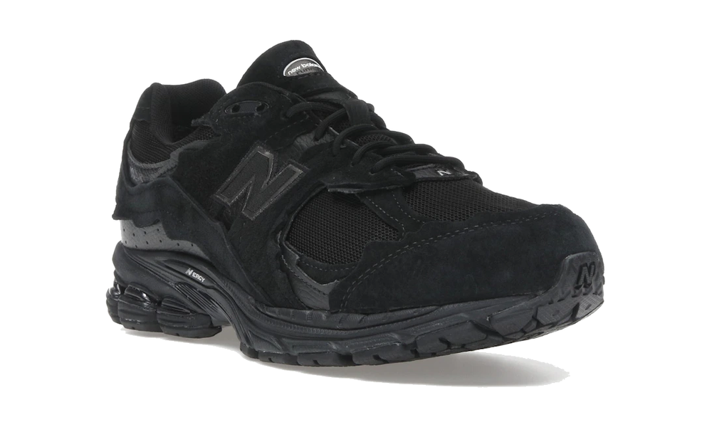 New Balance 2002R "Protection Pack - Black"