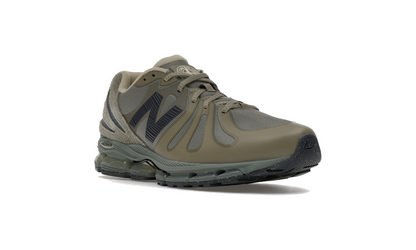 New Balance 1890 x Stone Island "Covert Green Vetiver"