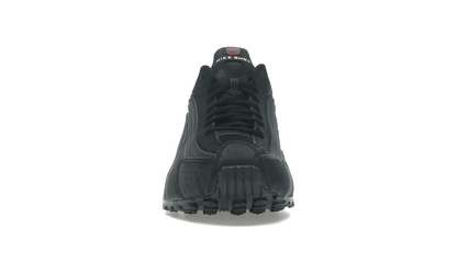 Shox R4 "Black Bright Crimson"