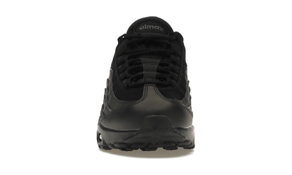 Air Max 95 Essential "Triple Black"