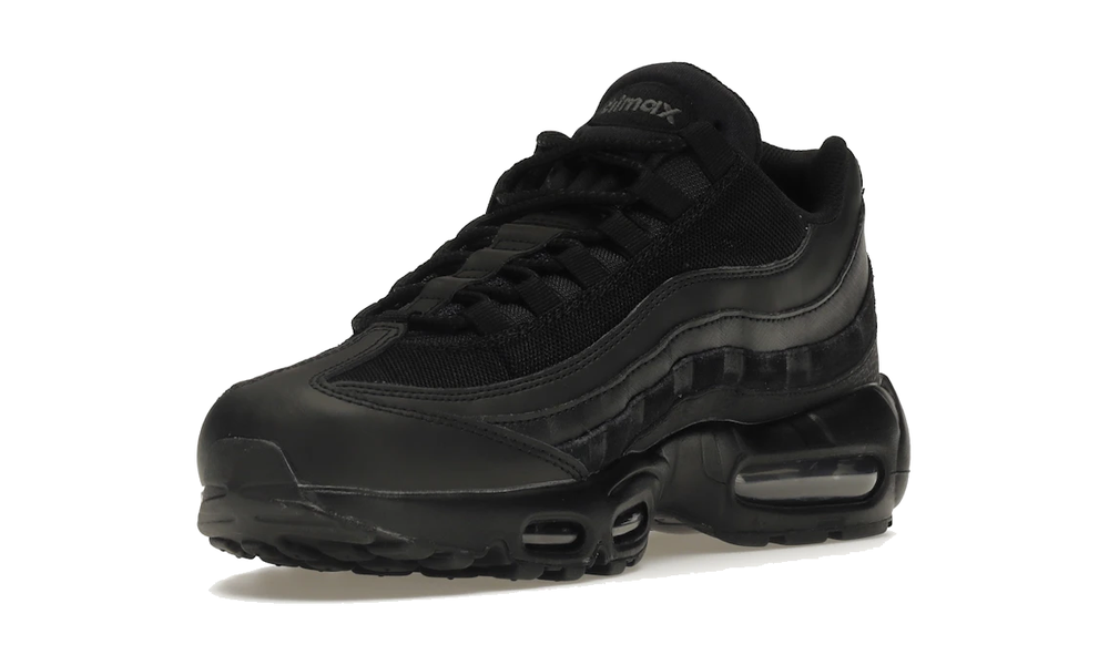 Air Max 95 Essential "Triple Black"