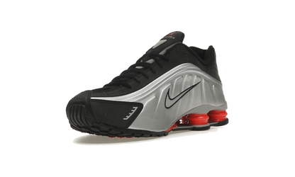 Shox R4 "Black Metallic Silver" (2025)