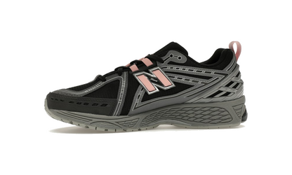 New Balance 1906R "Black Pink Moon"