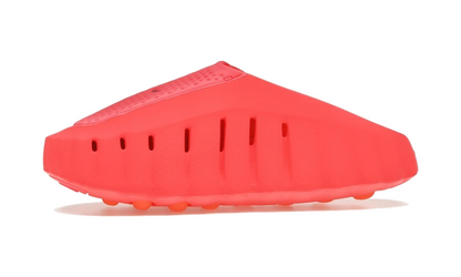 Nike Mind 001 Slide "Solar Red"