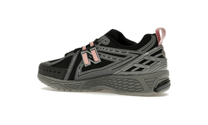 New Balance 1906R "Black Pink Moon"