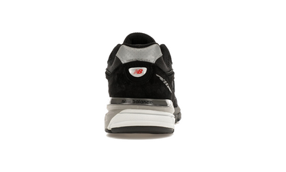 New Balance 990v4 "Black Silver"