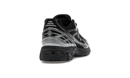 New Balance 1906R "Black Silver"