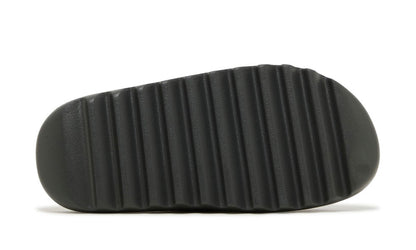 Yeezy Slide "Dark Onyx"