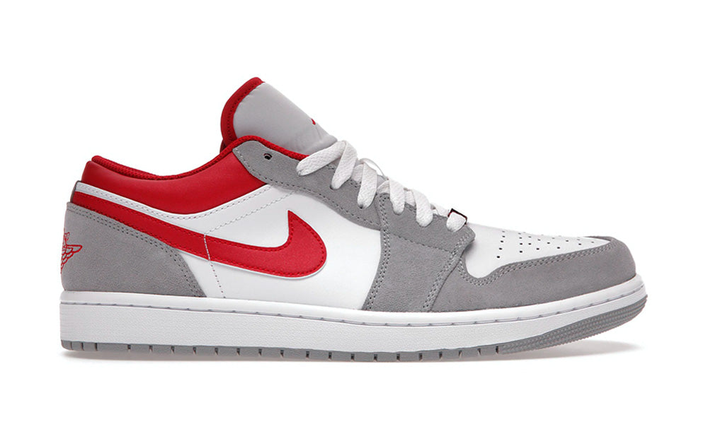 Air Jordan 1 Low "Light Smoke Grey Gym Red"