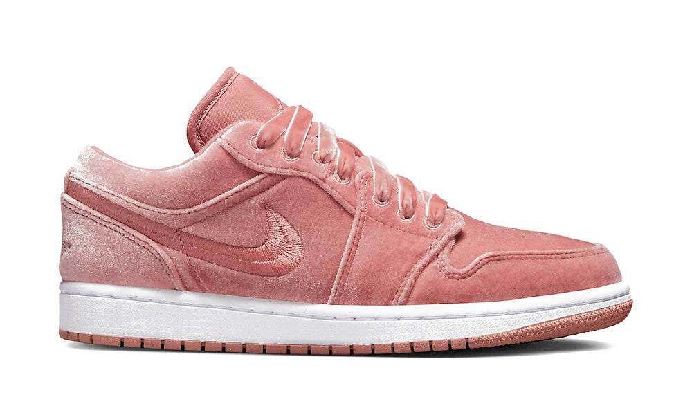 Air Jordan 1 Low SE "Pink Velvet"