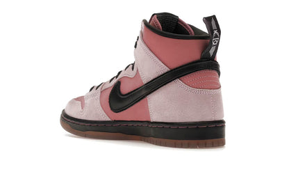 Dunk High SB Pro x KCDC "Pink Black"