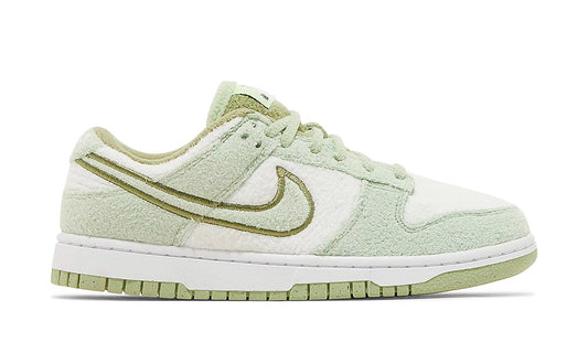 Dunk Low SE "Fleece Pack Honeydew"