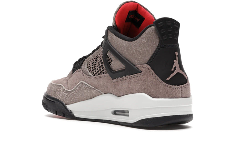 Air Jordan 4 Retro "Taupe Haze"