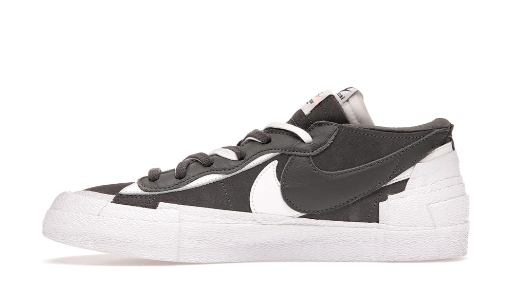 Blazer Low x sacai "Iron Grey"